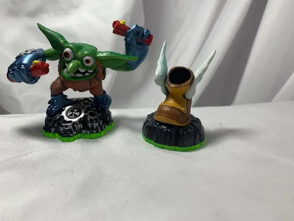 Skylanders Action Figures lot seventeen